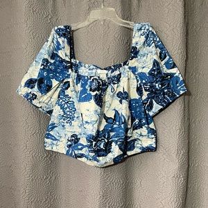 H&M Cropped Blue Floral Blouse